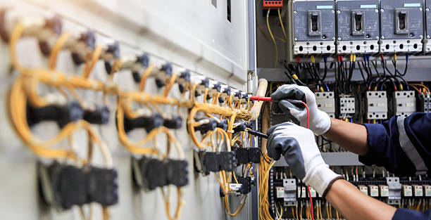 Professional Electrician technician working in Andrews, SC